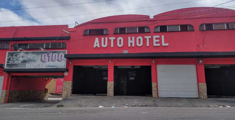 Auto Hotel Pomona