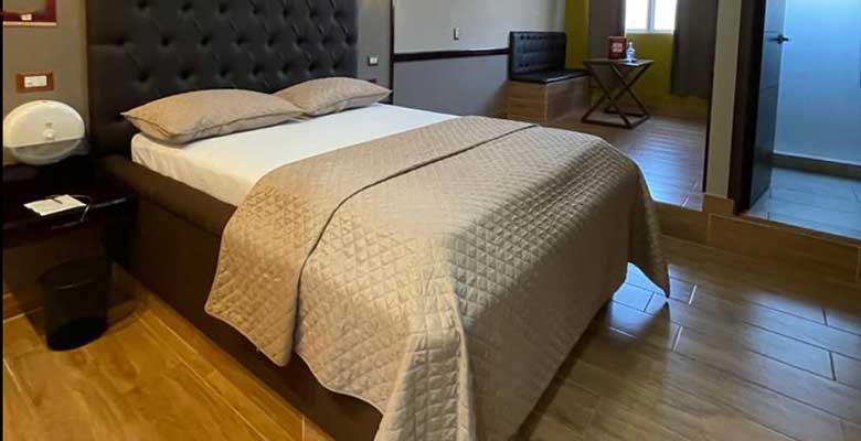 Auto Hotel In Love Superior Suites